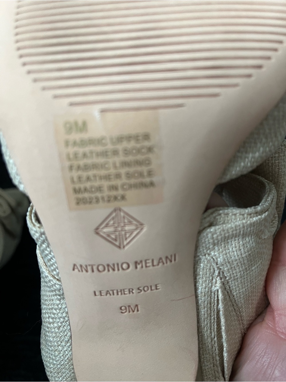 ANTONIO MELANI Cream Knotted Bow Slide Mules - Picture 7 of 7